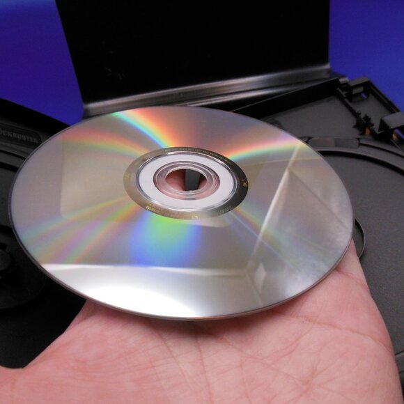 DVDs Lot of 2 Harold and Kumar Escape from Guantanamo Bay and Go To White Castle - Picture 7 of 11